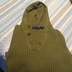 Women's sweater